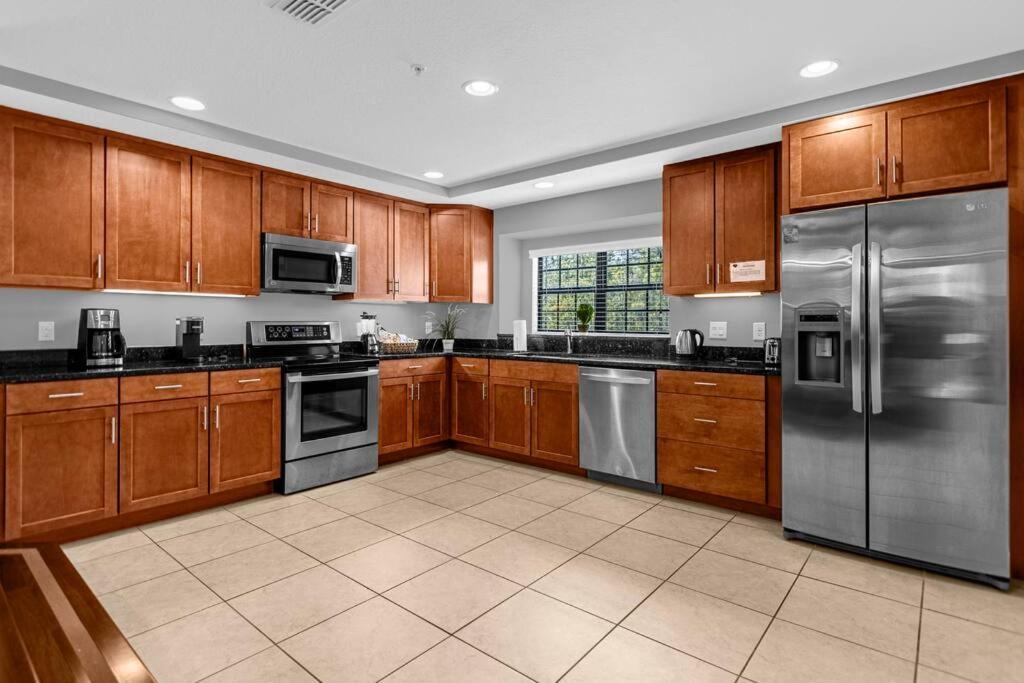 Vibrant 4Br Family Townhome 1 Mile From Disney World And Disney Springs Orlando Eksteriør bilde
